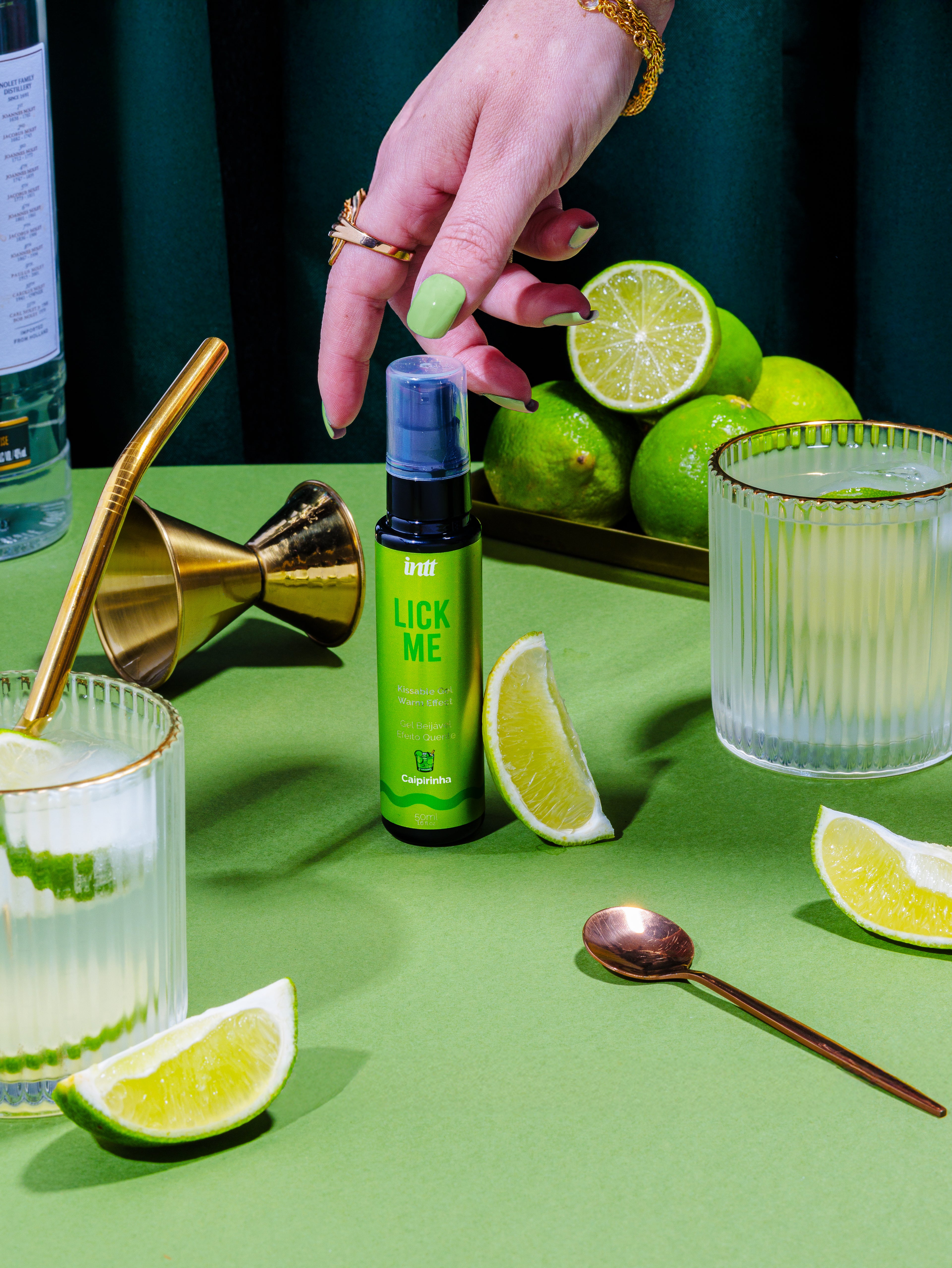LICK ME CAIPIRINHA
